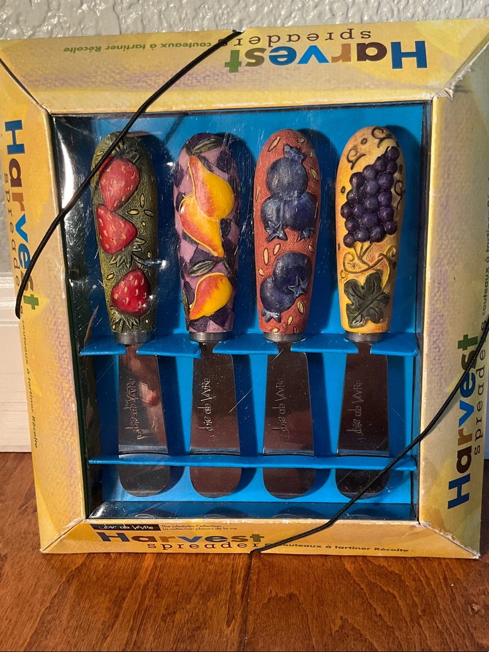Harvest Spreaders Spreaders - Fruit Hand-Painted Handles NWT